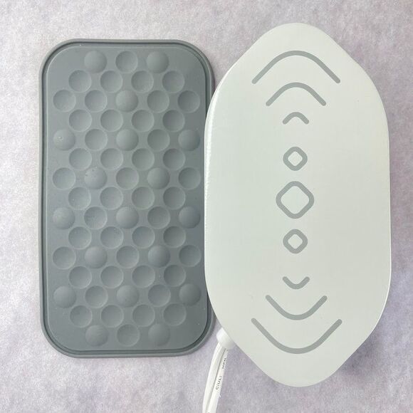 Newbealer Travel Iron Mini Iron with Dual Voltage-220V/120V Compact Dry Iron - Picture 5 of 10